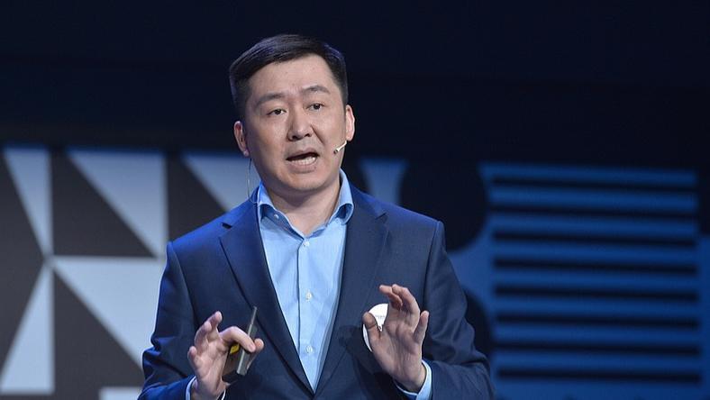 万字长谈王小川:不再迎合他人做学霸,我要解自己的命题